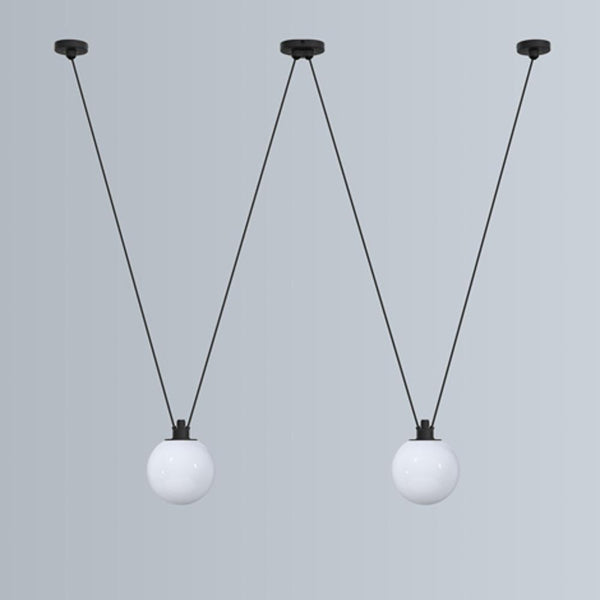 LES ACROBATES DE GRAS Nº 324 BALL - DAS_OBJEKT (9477169929)