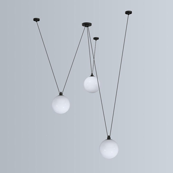 LES ACROBATES DE GRAS Nº 325 BALL – KRONLEUCHTER - DAS_OBJEKT (9477722377)