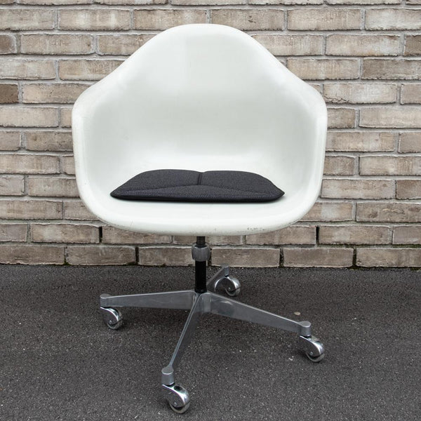 SITZKISSEN EAMES ARMCHAIR TYP EA – ANTHRAZIT MELANGE - DAS_OBJEKT (7310530445486)