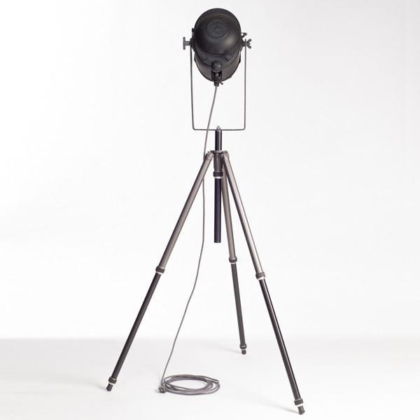 STUDIOLEUCHTE CREMER - DAS_OBJEKT (9539252809)