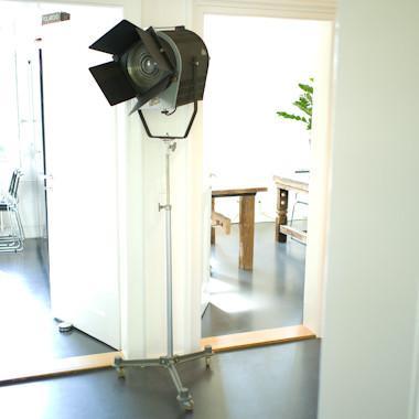 STUDIOSPOT VINTAGE - DAS_OBJEKT (9539258697)