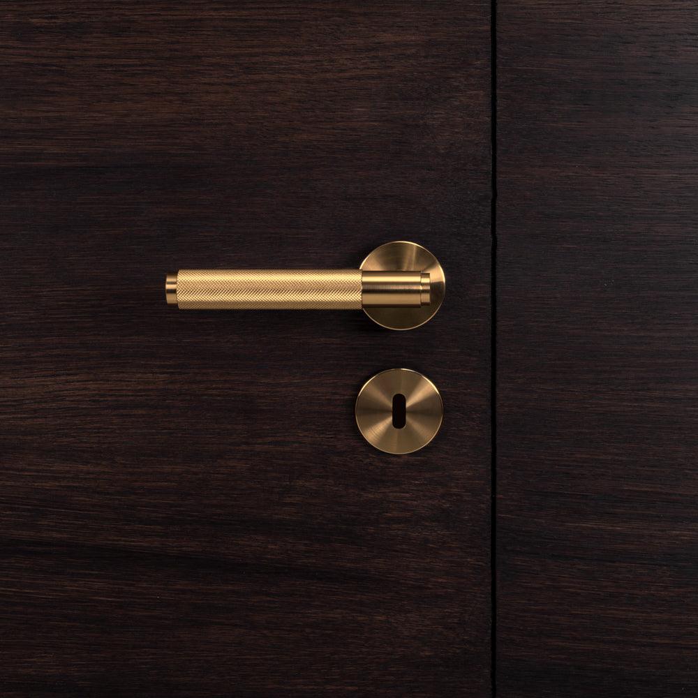 TÜRGRIFF – DOOR HANDLE CROSS - DAS_OBJEKT (7516177498325)