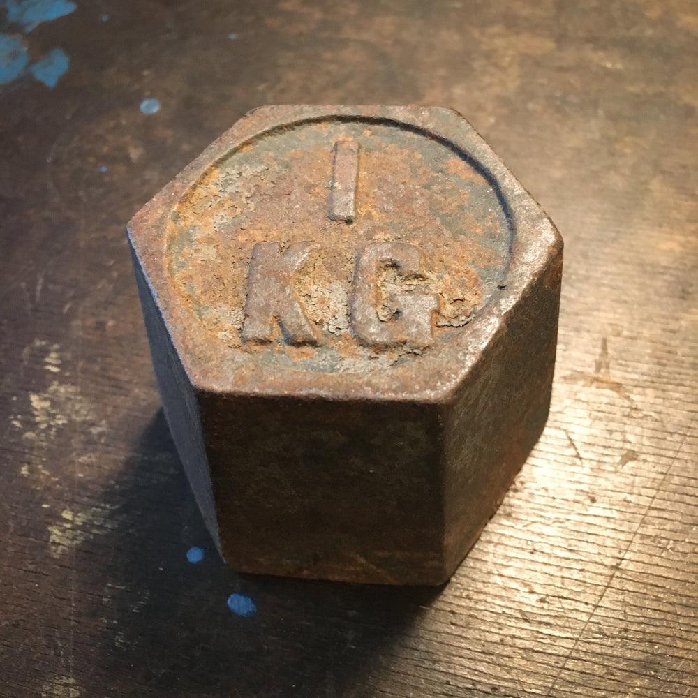 VINTAGE GEWICHT 1KG - DAS_OBJEKT (9170696265)