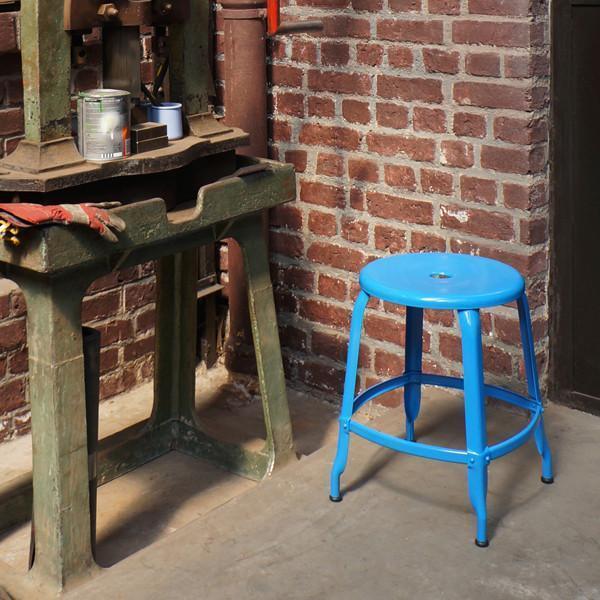 HOCKER – STAPELBARE ALLROUNDER - DAS_OBJEKT