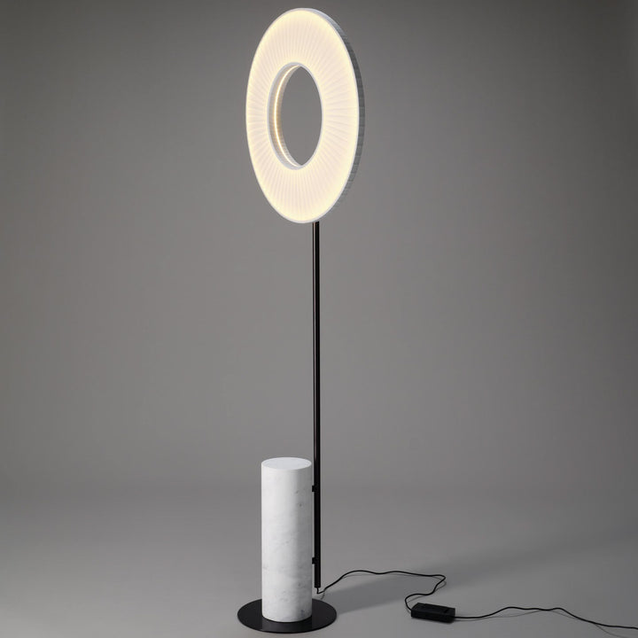IRIS FLOOR TOTEM 50 – STEHLEUCHTE