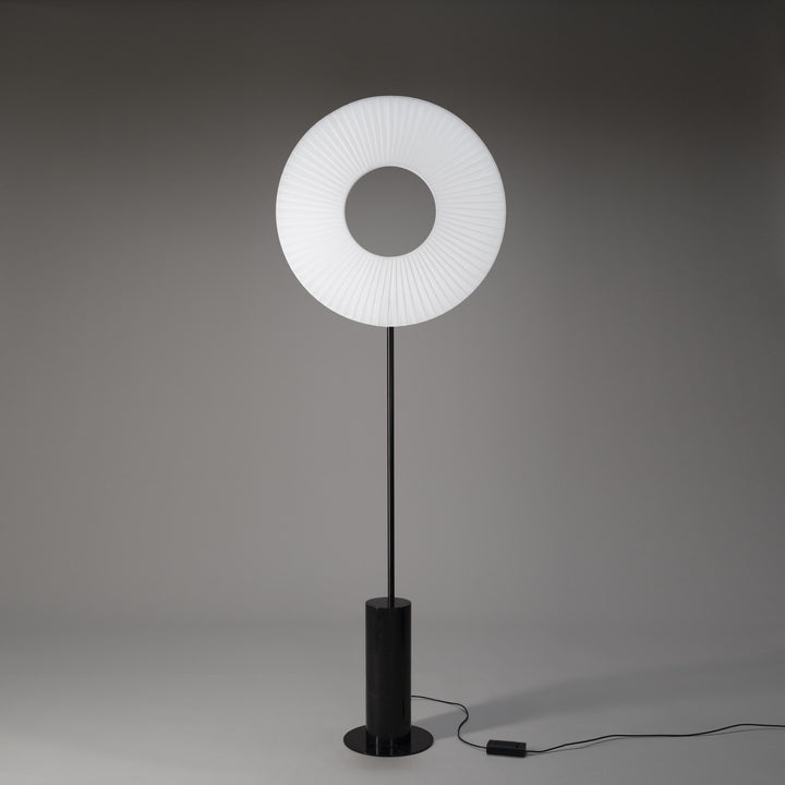 IRIS FLOOR TOTEM 60 – STEHLEUCHTE