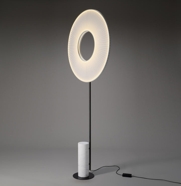 IRIS FLOOR TOTEM 80 – STEHLEUCHTE