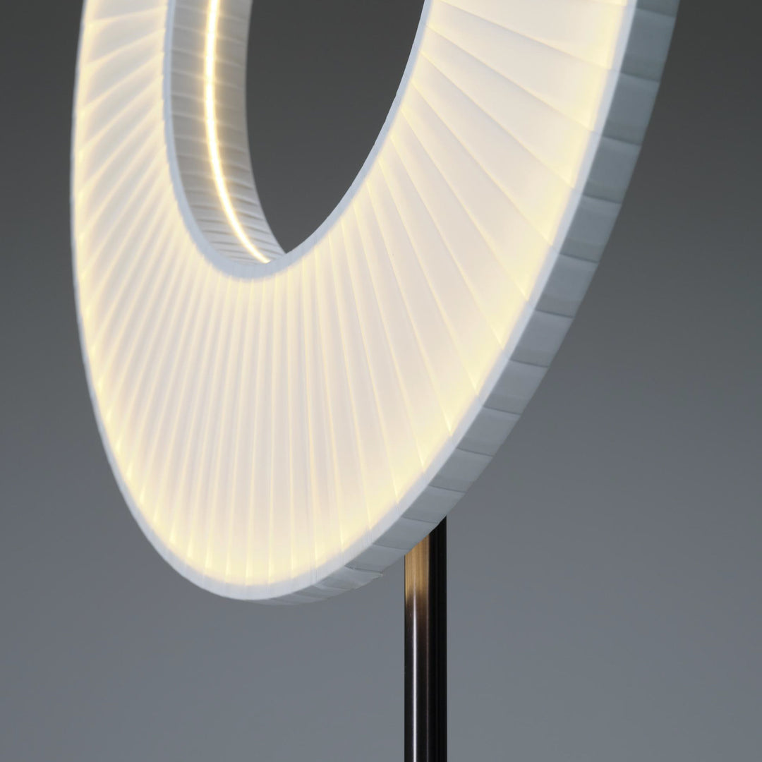 IRIS FLOOR TOTEM 60 – STEHLEUCHTE