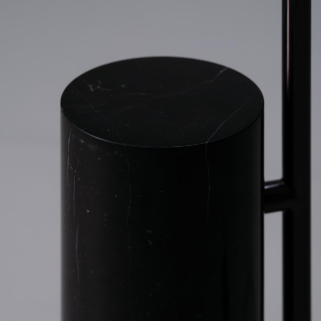 IRIS FLOOR TOTEM 60 – STEHLEUCHTE