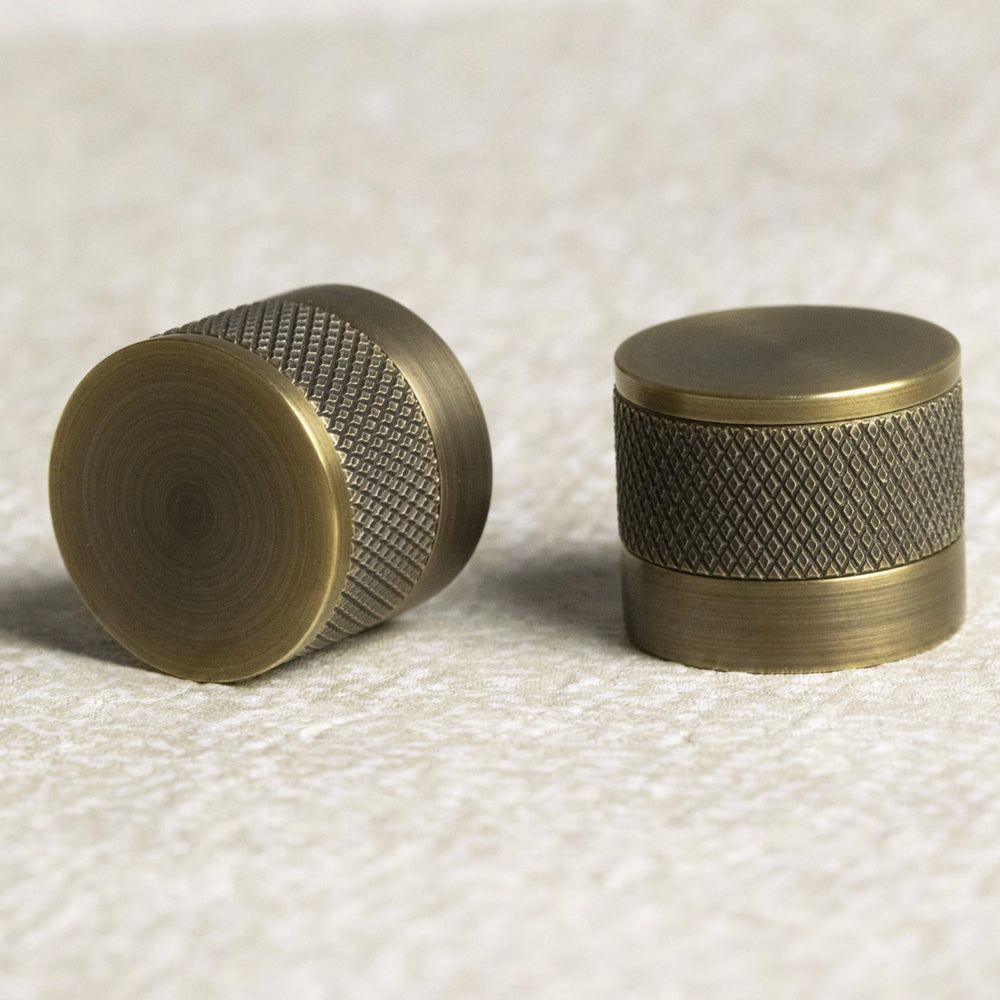 <transcy>DOOR HANDLE - DOOR KNOB CROSS</transcy>