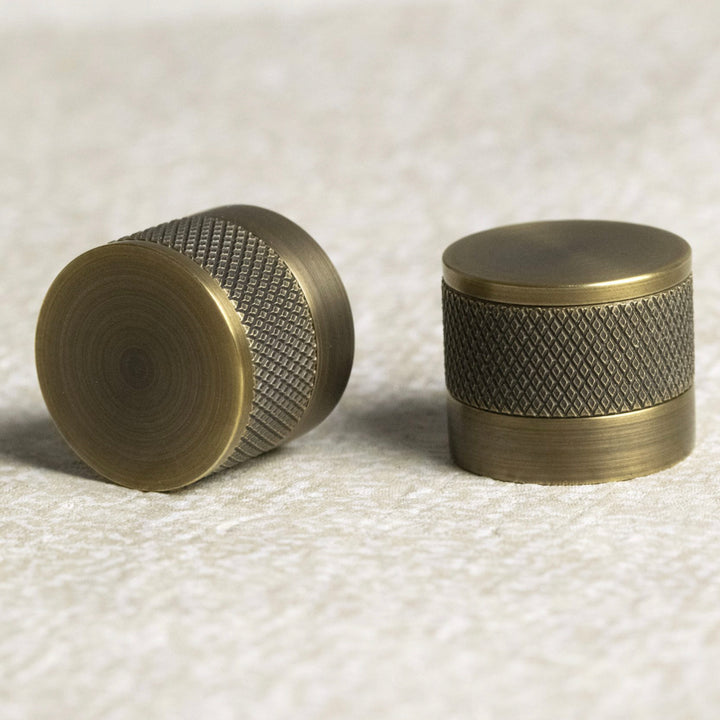 <transcy>DOOR HANDLE - DOOR KNOB CROSS</transcy>