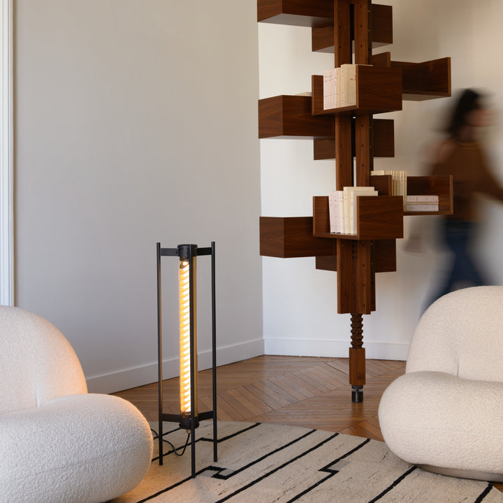 ELGAR FLOOR 700 – STEHLEUCHTE