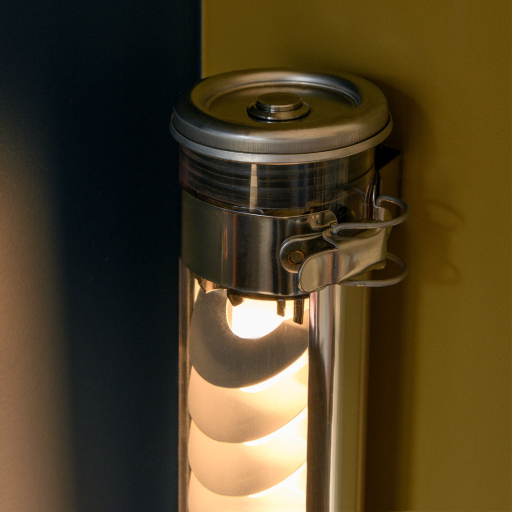 ELGAR 430 PUSH – WALL LIGHT