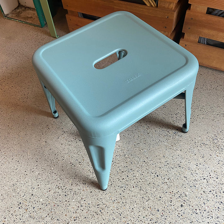 <transcy>STOOL H30</transcy>