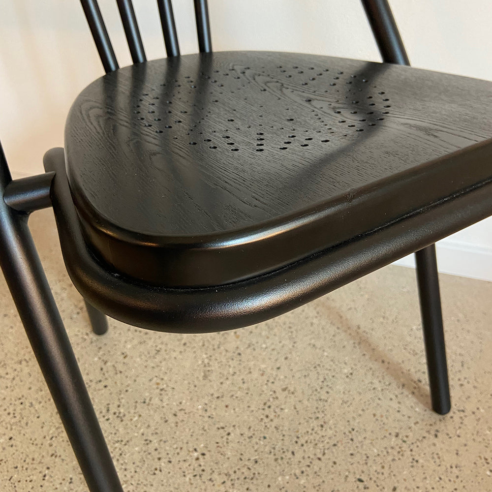 STUHL SURPIL BLACK – SCHWARZ (EINZELSTÜCK)