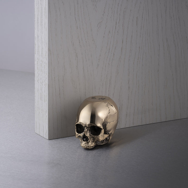 TÜRSTOPPER TRAVIS BARKER – SKULL DOOR STOP
