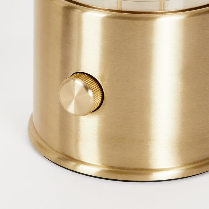 THE MUSE PORTABLE BRASS – AKKU-TISCHLEUCHTE