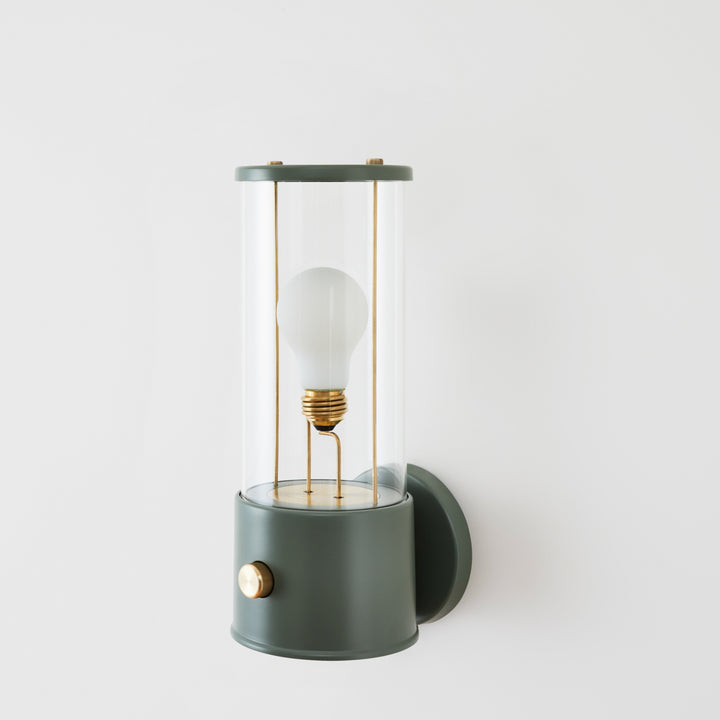 THE MUSE WALL – WANDLEUCHTE
