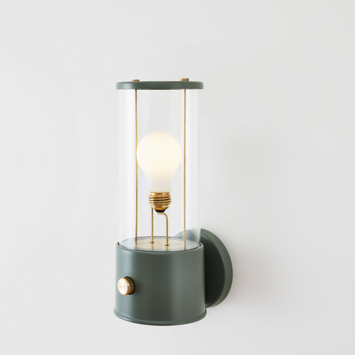 THE MUSE WALL – WANDLEUCHTE