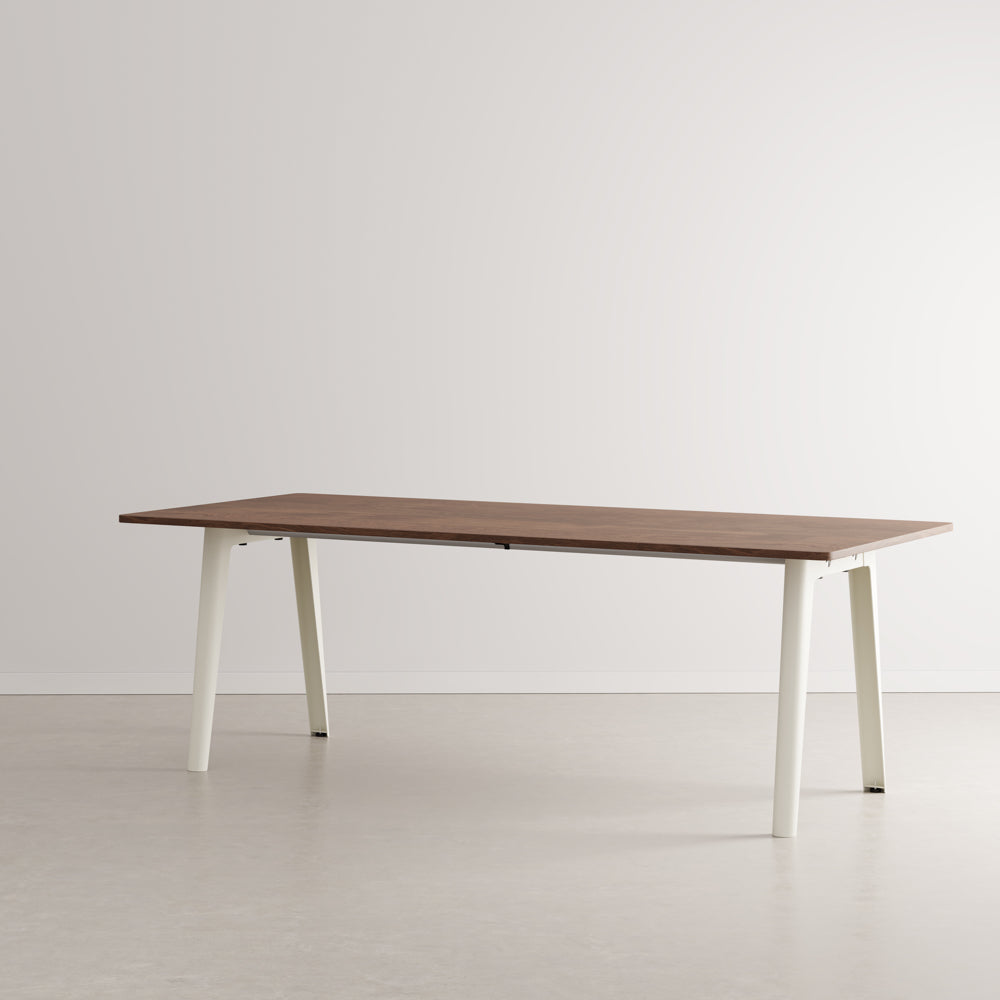 ESSTISCH NEW MODERN 2200 – WALNUSSHOLZ