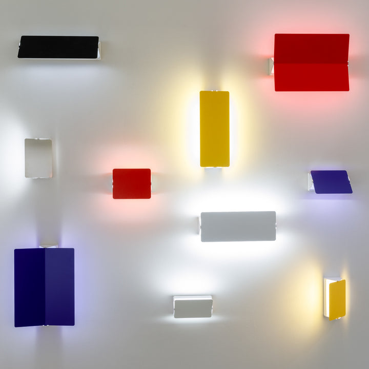 PIVOTING SHUTTER WALL LAMP R7S – WALL LIGHT