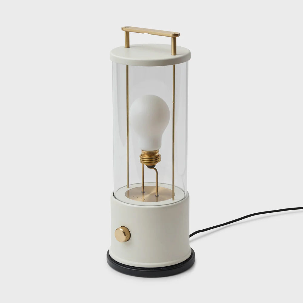 THE MUSE WIRELESS CHARGER – LADESTATION
