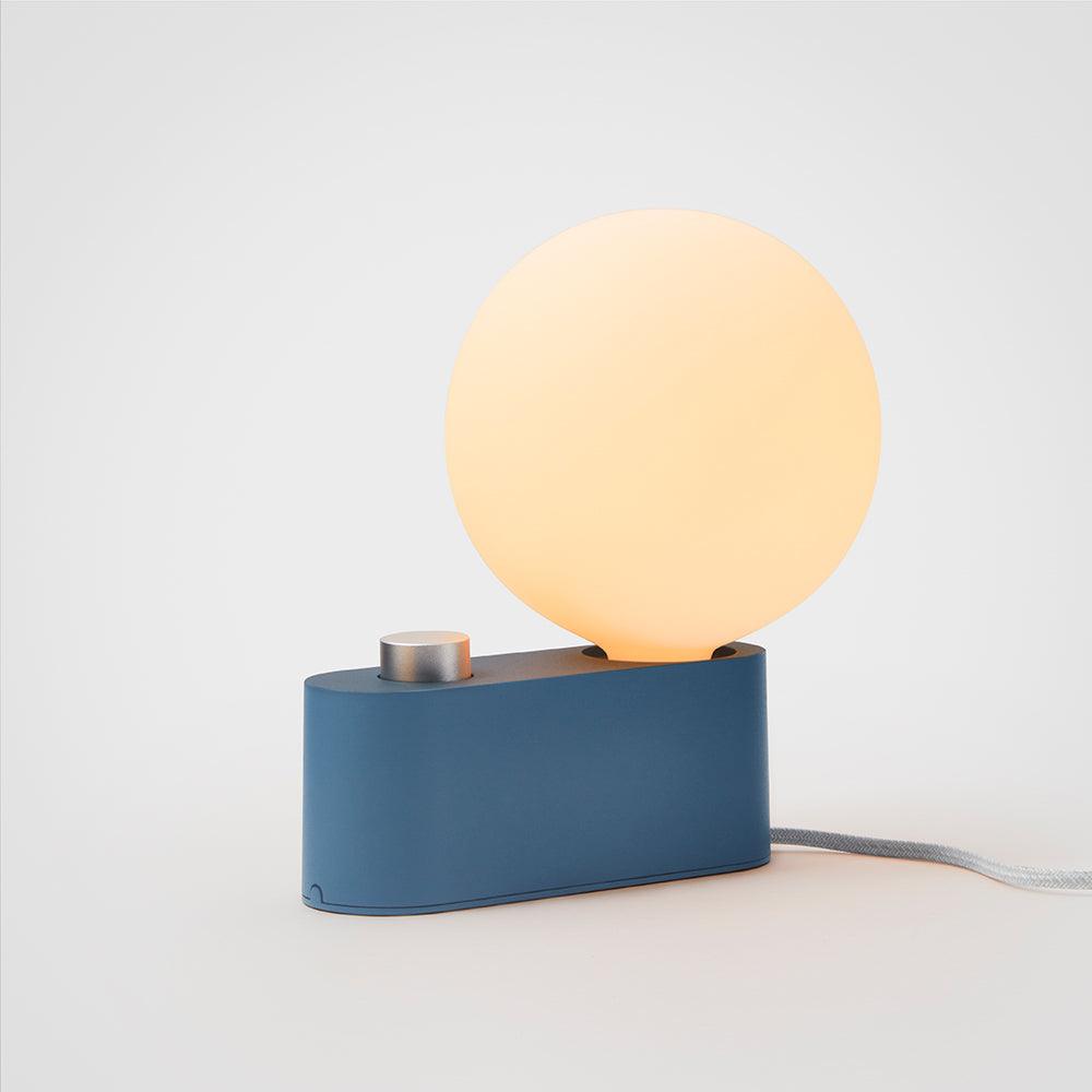ALUMINA SAPPHIRE – TISCHLEUCHTE - DAS_OBJEKT (7022900314286)