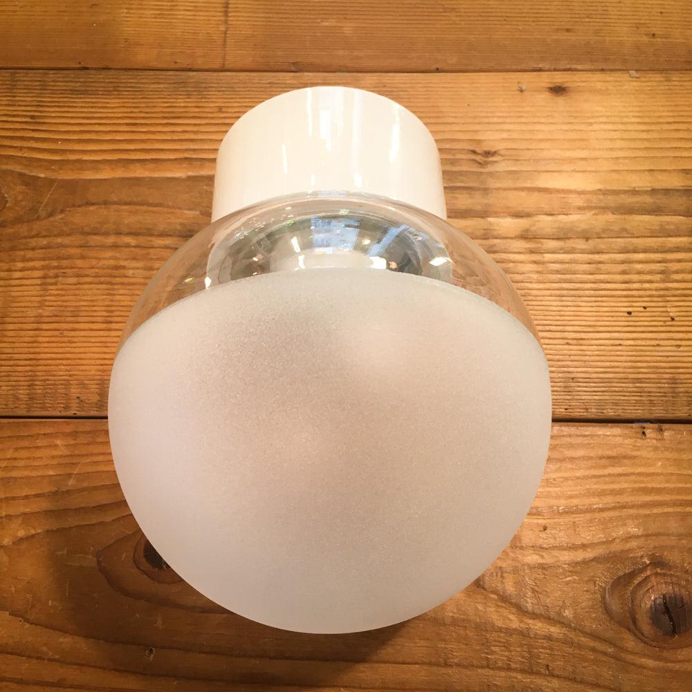 CLASSIC GLOBE 150 / IP20 – PORZELLAN DECKENLEUCHTE – RW547 - DAS_OBJEKT (6542943649966)