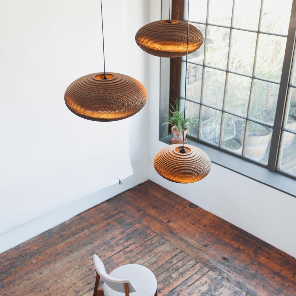 DISC KARTON-LAMPE / HÄNGELEUCHTE - DAS_OBJEKT (9327584265)