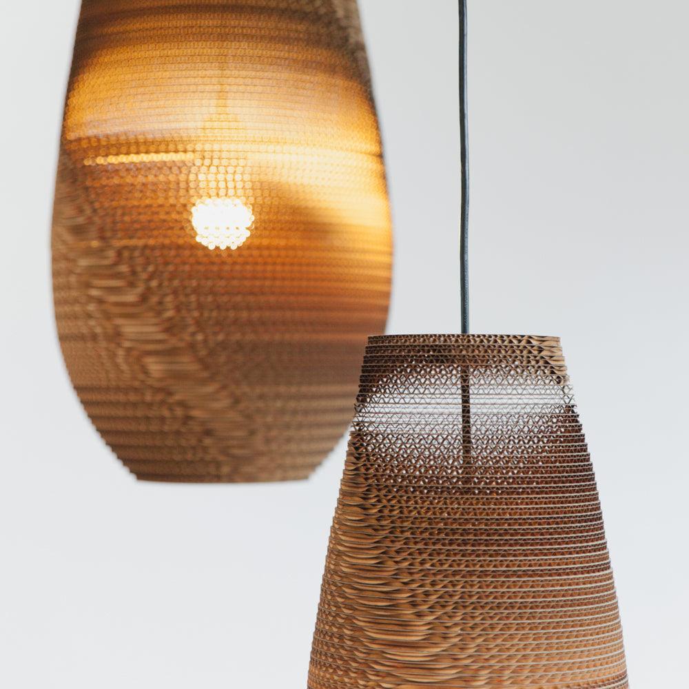 DROP KARTON-LAMPE / HÄNGELEUCHTE - DAS_OBJEKT (9327585417)