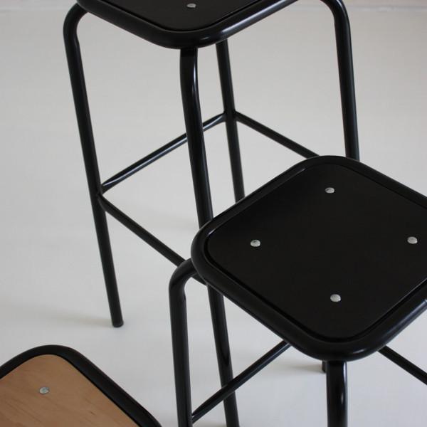 HOCKER 18.12/80 - DAS_OBJEKT (9912422537)