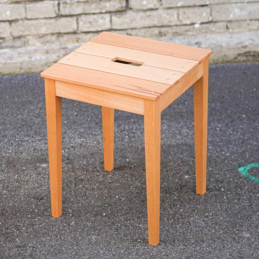HOCKER FRIEDRICH – BUCHE NATUR - DAS_OBJEKT (6552631541934)