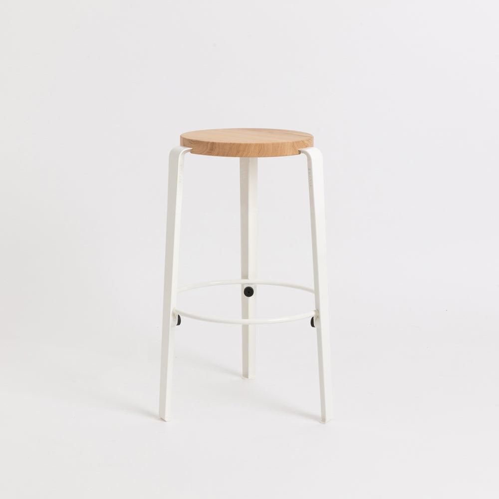 HOCKER MI-LOU EICHE - DAS_OBJEKT (4628822458449)