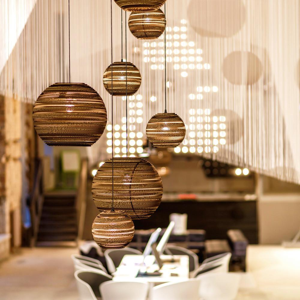 MOON KARTON-LAMPE / HÄNGELEUCHTE - DAS_OBJEKT (9327594377)