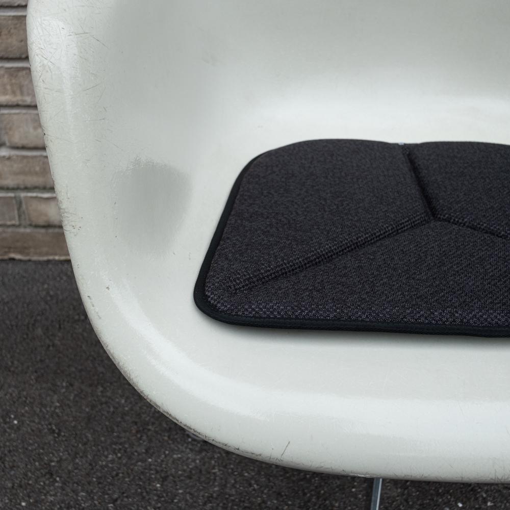 SITZKISSEN EAMES ARMCHAIR TYP EA – ANTHRAZIT MELANGE - DAS_OBJEKT (7310530445486)