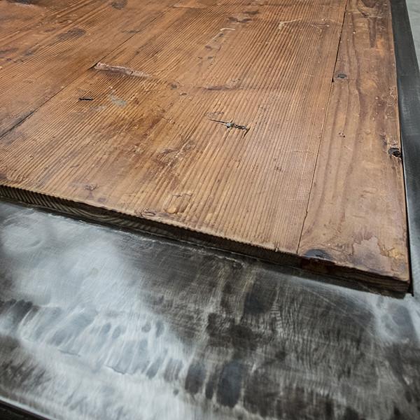 TISCH STAHL 37 MIT INTEGRIERTER VINTAGE-HOLZTÜRE - DAS_OBJEKT (9333076297)