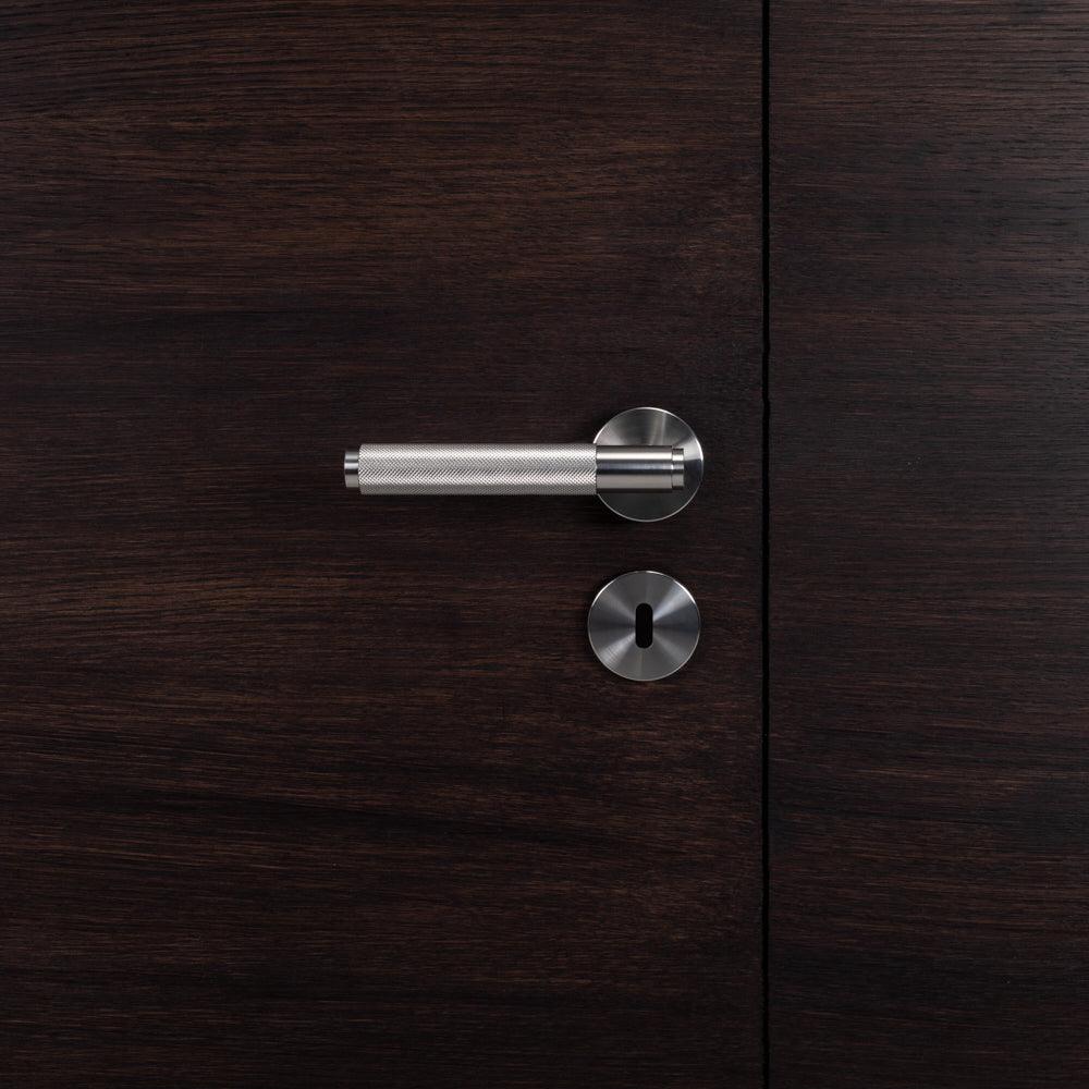 TÜRGRIFF – DOOR HANDLE CROSS - DAS_OBJEKT (7516177498325)