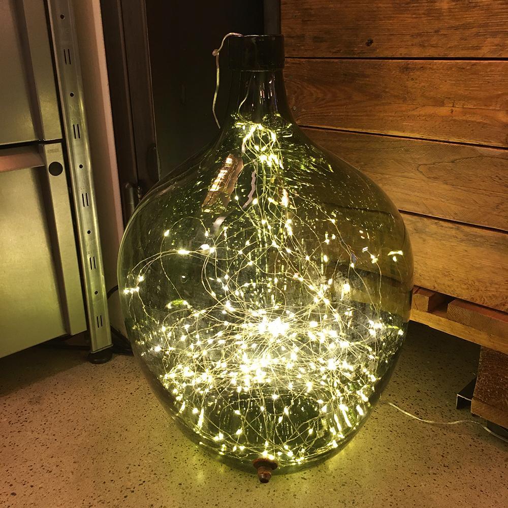 VINTAGE BALLONFLASCHE MIT LICHTERKETTE 300 - DAS_OBJEKT (4419123052625)