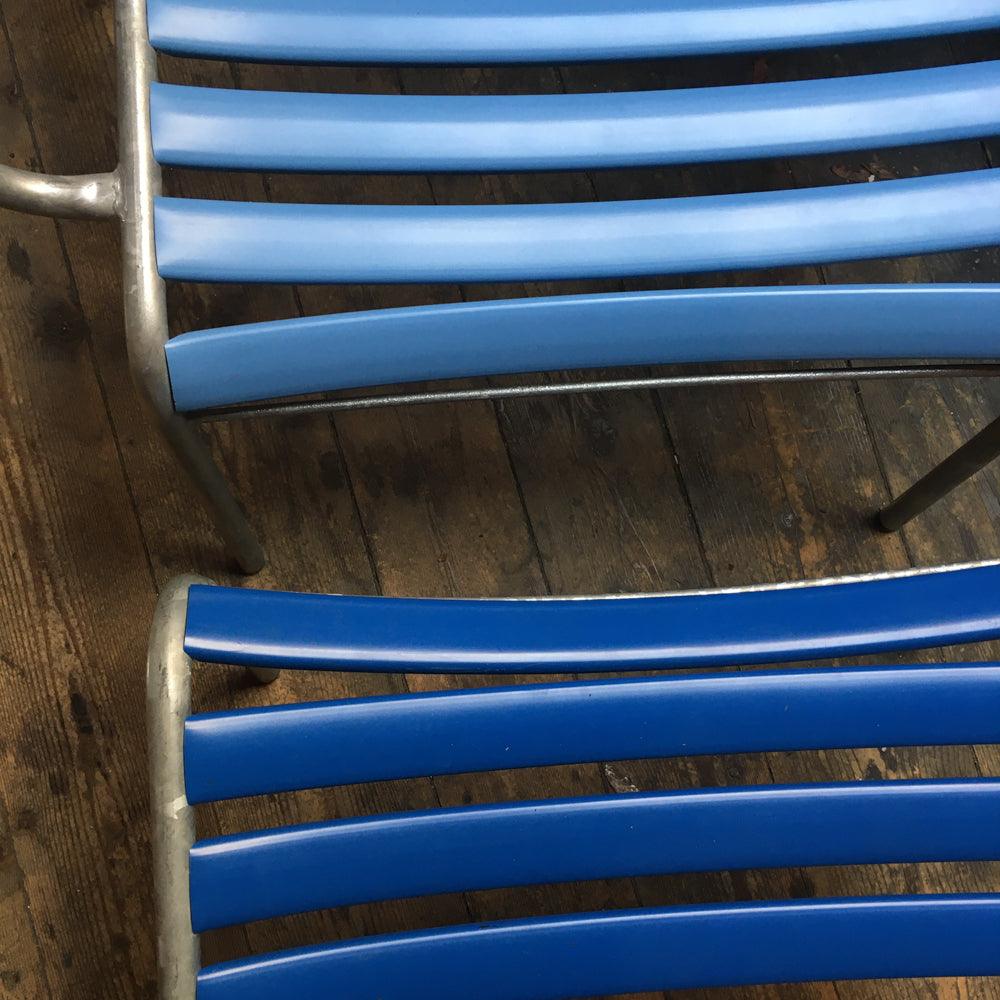VINTAGE FUSSSCHEMEL MODELL 21 BLAU - DAS_OBJEKT (9912434953)