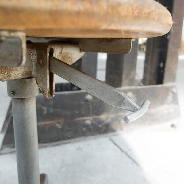 VINTAGE WERKSTATTHOCKER - DAS_OBJEKT (9610361033)